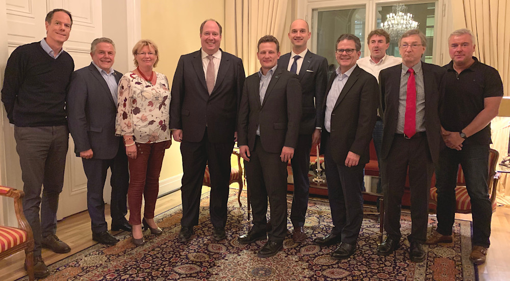 12 2018 Gruppenbild Minister Prof Dr Braun und Dr Tulke